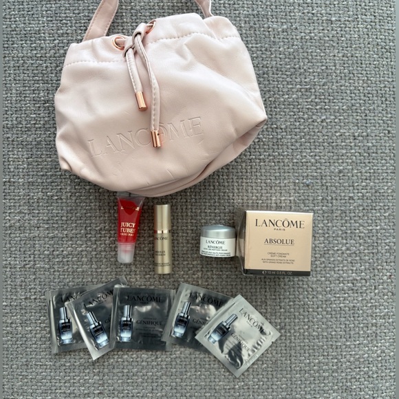 Lancôme Bestseller Skincare & Lip  + Free Pouch - Picture 1 of 10